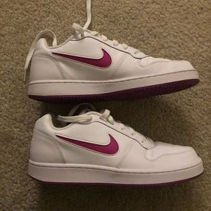 Women's Ebernon Low Sneaker